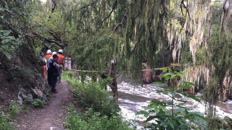 Muere tras caer de un puente colgante en Mixquiahuala 
