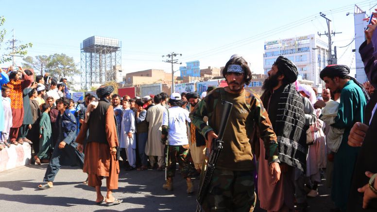 Afganistán: cuelgan cuatro cuerpos en Herat; es advertencia, dice el Talibán