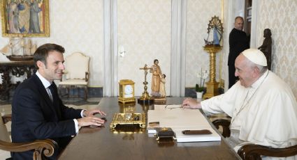 El Papa Francisco: se reúne con Macron en el Vaticano