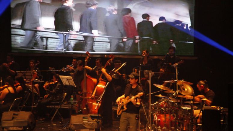 Tributo a Pink Floyd The Wall en León: así honraron la obra The Wall en el Teatro Manuel Doblado