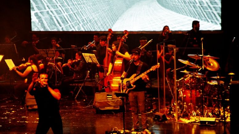 Tributo a Pink Floyd The Wall en León: así honraron la obra The Wall en el Teatro Manuel Doblado