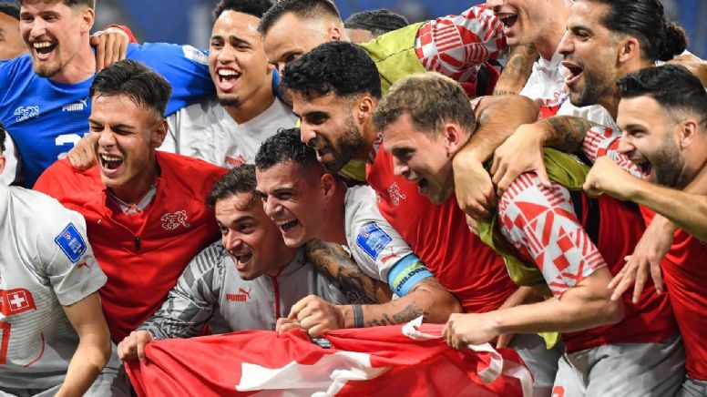 Qatar 2022: Suiza vence a Serbia y llega a octavos de final por tercer Mundial al hilo