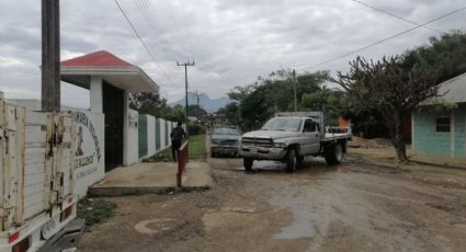 Por reparación, cortes intermitentes en carretera Huichapa-La Corrala