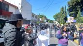 Acuden familiares y amigos de Pedro Francisco a informe de gobernadora de Tlaxcala para pedir justicia