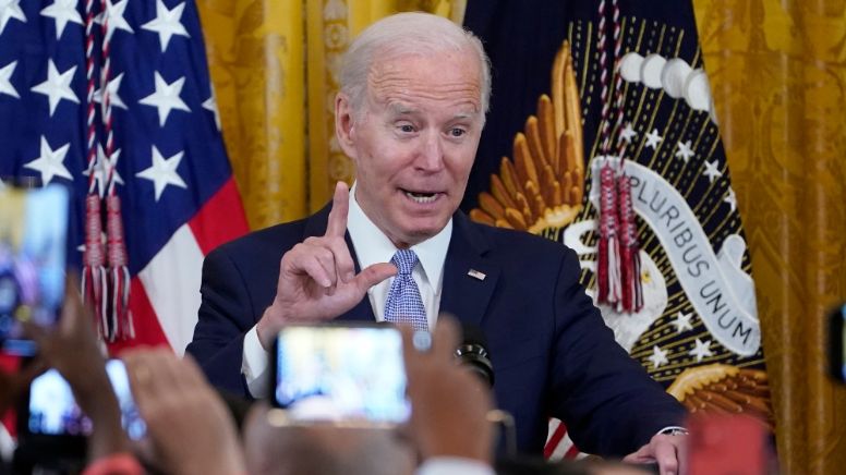 Joe Biden: Descubren a presidente de Estados Unidos ‘pequeña cantidad’ de archivos clasificados