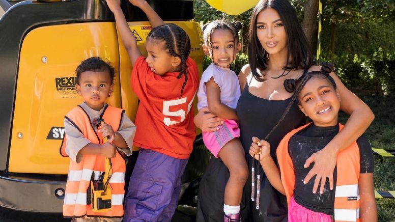 Pete Davidson se tatúa a los hijos de su novia Kim Kardashian ¿qué dice Kanye West?
