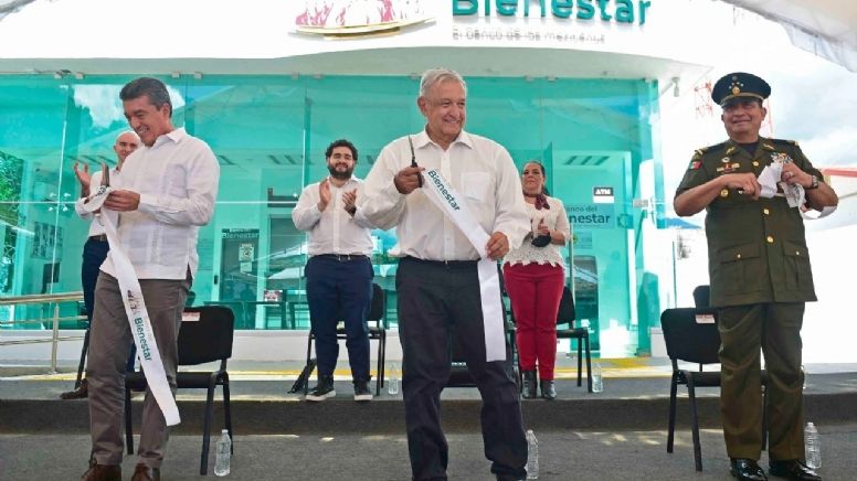 Gira de AMLO: ‘Aunque no les guste, vamos a traer médicos cubanos’, afirma Obrador