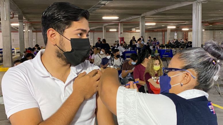 Vacuna COVID en Guanajuato: Quedan 3 mil vacunas en la Jurisdicción Sanitaria VI