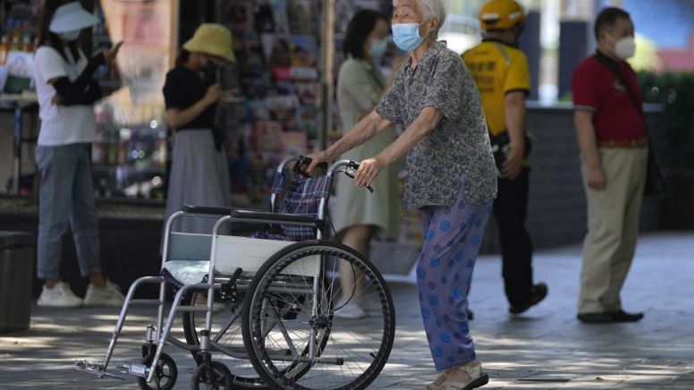COVID en China: Ante repunte de contagios, exigirán comprobante de vacunación en la calle