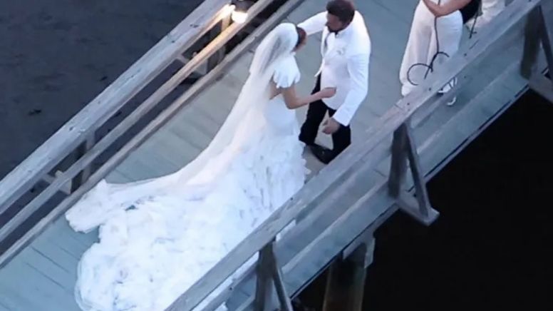 FOTOS. Boda Ben Affleck y Jennifer Lopez: Filtran primeras imágenes, así es el espectacular vestido de novia