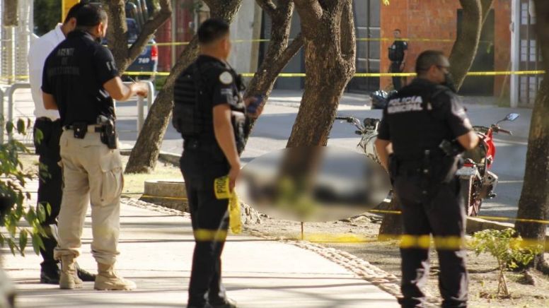 Seguridad en León: Auto se empareja a motociclista y le disparan en bulevar Paseo de Jerez