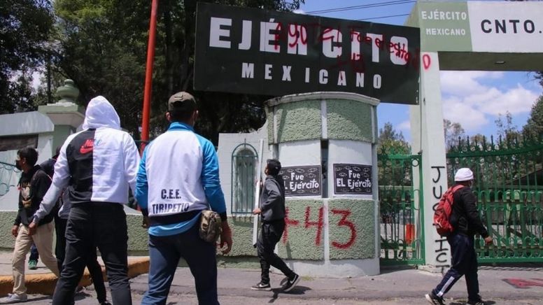 Caso Iguala: FGR desiste ante juez y decide no pedir 16 órdenes de aprehensión contra militares 