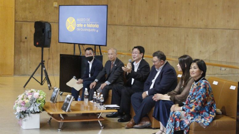 Más Japón en Guanajuato: El fotógrafo Seiji Shinohara presentó su libro “Mi México”