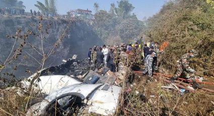 Mueren 68 personas al estrellarse un avión en Nepal