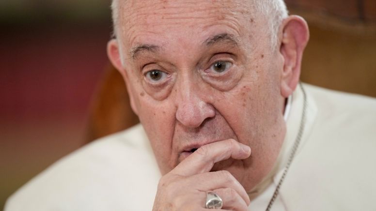 Papa Francisco responde a joven transexual 'Dios nos ama como somos'