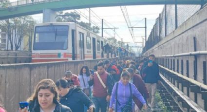 Metro CDMX: Cae cable de Línea A del metro y desalojan a pasajeros por la vías