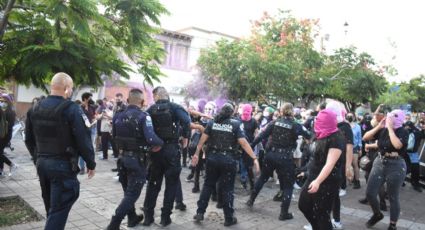 Gobierno de León sanciona a 2 policías por represión a mujeres en el 2020