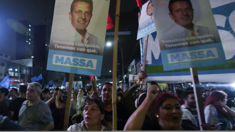Tendrá Argentina una segunda vuelta en los comicios presidenciales