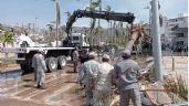 Huracán Otis: Agobia a acapulqueños la lentitud de la llegada de ayuda tras devastación