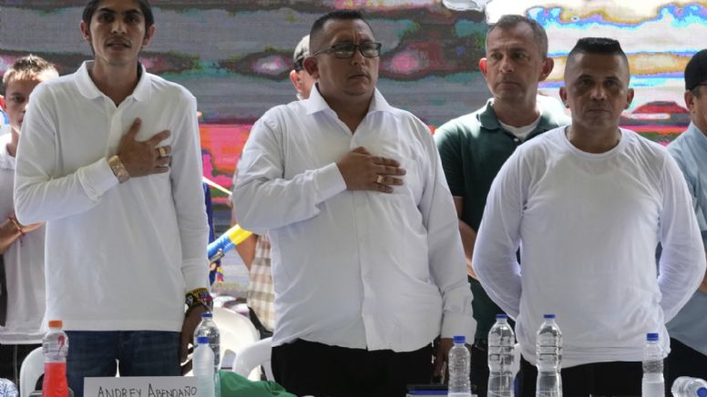 Anuncia Gobierno y disidencia de las FARC cese de acciones ofensivas bilaterales