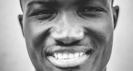 Muere en el hospital Raphael Dwamena, jugador ghanés, tras desplomarse en pleno partido