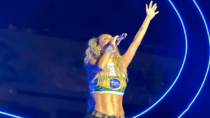 Anahí regresa al escenario en Brasil, pese a estar hospitalizada, para despedirse de sus fans