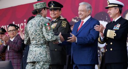 AMLO: 'Mexicanos tienen como ángel de la guarda a las Fuerzas Armadas para que puedan vivir con paz'
