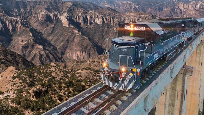 Tren de pasajeros pasará por León e Irapuato: AMLO decreta prioritario el ferrocarril para personas
