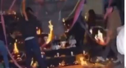Accidente en Monterrey: Veladoras provocan incendio en altar de muertos de la Facultad de Contaduría
