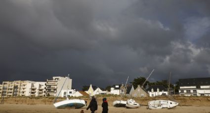 Clima: Mueren 12 personas por tormenta Ciarán en Italia; ha dejado lluvias récord