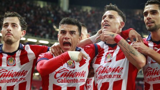 Chivas vence a Pumas; Julio González evita goleada con atajadas