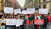 Masacre en Salvatierra: protestan jóvenes afuera de Palacio Nacional