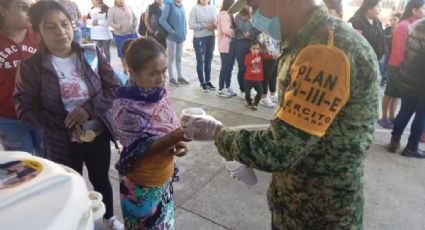 FOTOS. Ante temporada invernal, Ejército entrega apoyos en comunidades indígenas