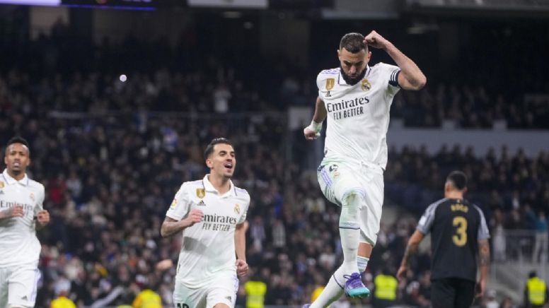 Real Madrid golea al Elche y sigue al acecho del Barcelona