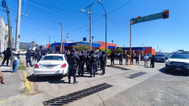 Entra Operativo Trueno a Moroleón, se llevan a Juez y borran videos; Alcaldesa se opone
