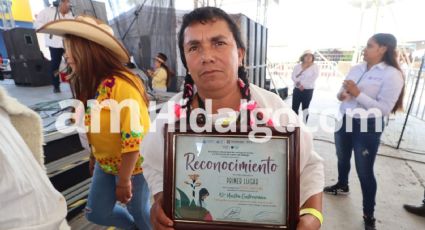 Gallina con escamoles y flor de palma, platillo ganador en concurso de Santiago de Anaya