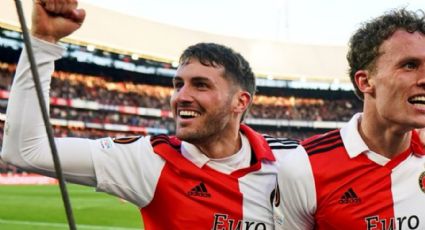 Santiago Giménez fue titular en la victoria del Feyenoord en Europa League, Sevilla empata a Manchester United con dos autogoles