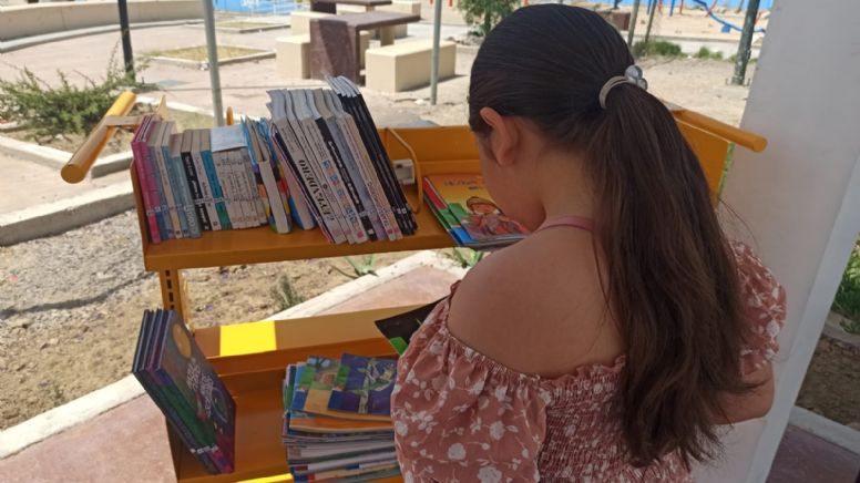Celebran el Día Internacional del Libro con pícnic literario en bibliotecas