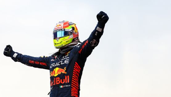 ‘Max me presionó al máximo’: Checo Pérez celebra su victoria en Azerbaiyán