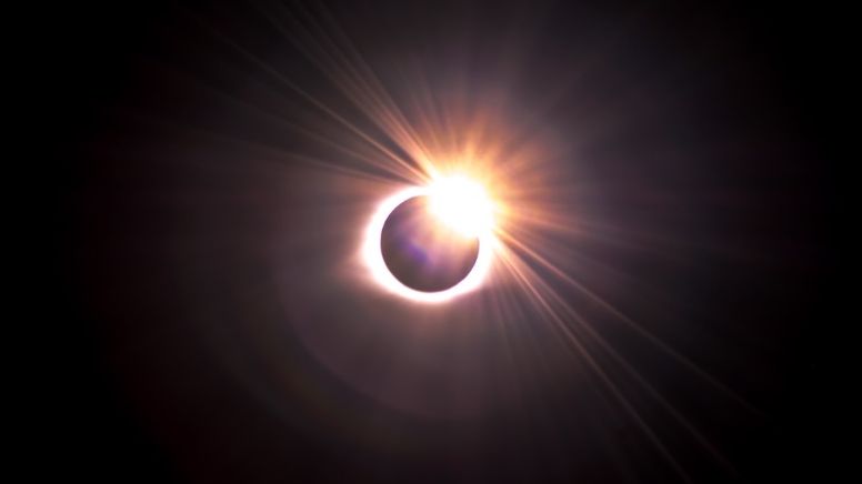 Eclipse solar híbrido: ¿Cuándo será y donde se podrá ver?
