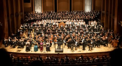 Conquista la OSUG con 'Sinfonía de los mil' en el Teatro del Bicentenario