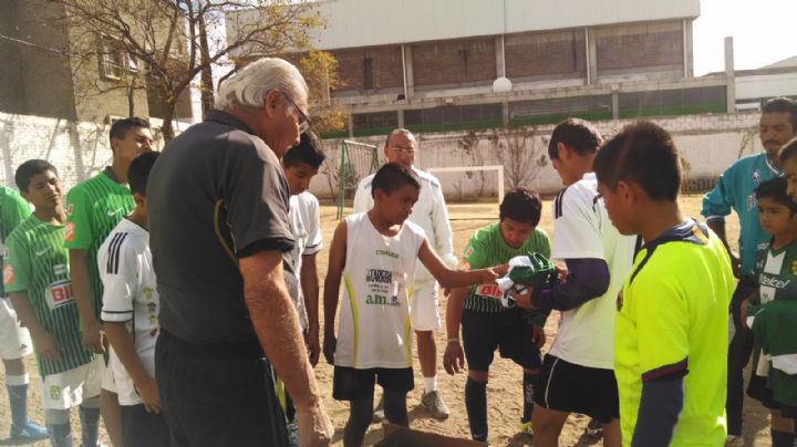 La Tota Carbajal usó el futbol para salvar a cientos de jóvenes en La Búsqueda