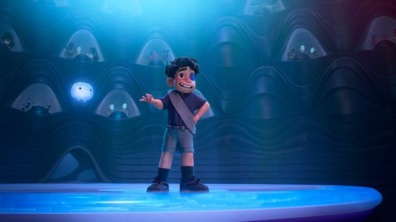 Disney lanza material exclusivo de su nueva apuesta animada “Elio”