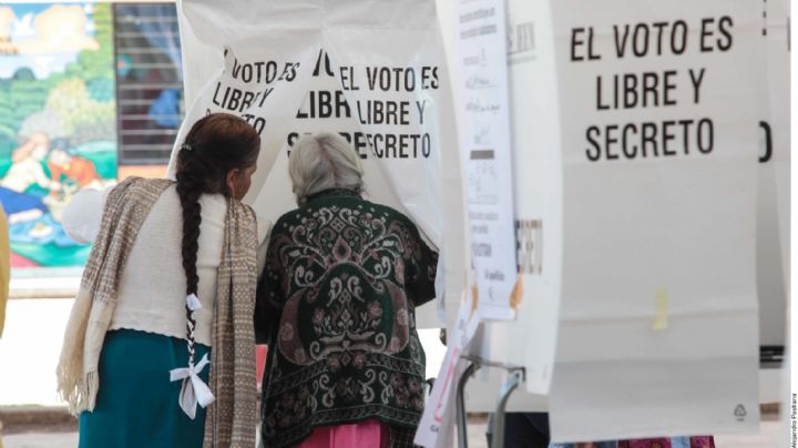 AMLO pide a votantes que acepten dinero 'si tienen mucha necesidad' e ignora veda electoral