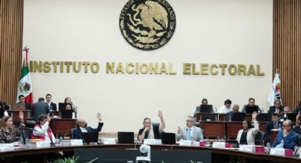 Las campañas presidenciales anticipadas desafían la autoridad del INE