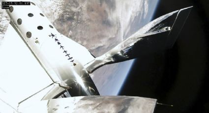 'Estamos compartiendo el riesgo', llegan al espacio en vuelo comercial