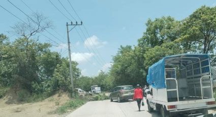 Bloquean carretera en San Felipe Orizatlán; piden agua