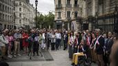 Bajan protestas en Francia tras asesinato de joven