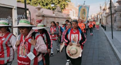 Salen devotas de 33 parroquias de Celaya en peregrinación al Tepeyac