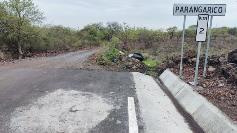 Habitantes de Parangarico piden que concluyan carretera a Uriangato